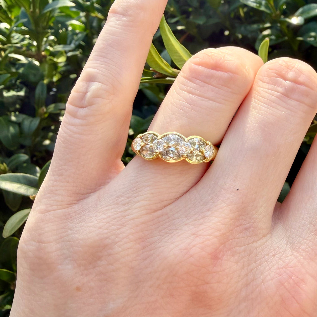 Sunshine and Rainbows ☀️ 🌈 (Vintage 18KT Yellow Gold 1.25 CTW Natural Diamond Band)
