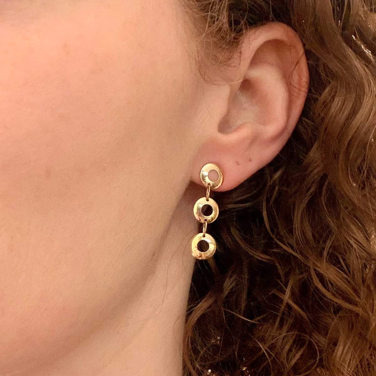 Donut Give Up 🍩 (Vintage 10KT Yellow Gold Triple Drog Circle Drop Earrings