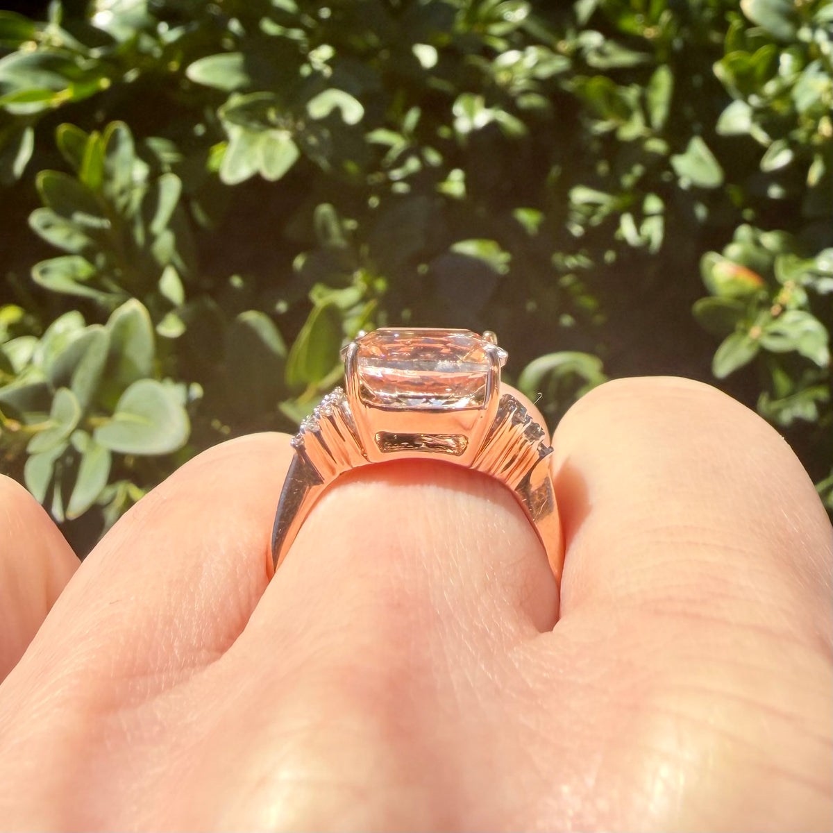 Peaches and Cream 🍑  (Vintage 14KT Morganite and Diamond Ring)